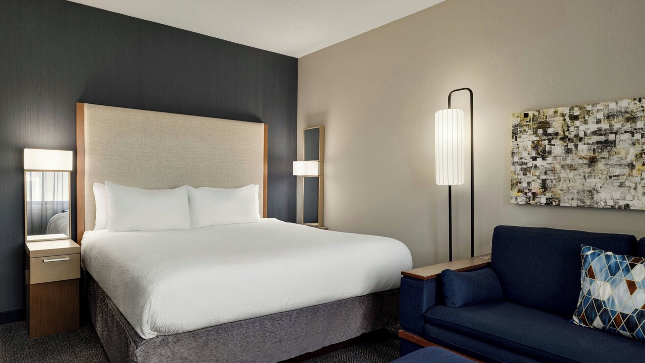 Photo of Bedroom in Talleyville