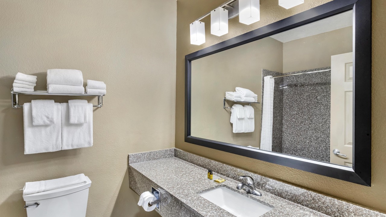 Photo of Bathroom in North Shore