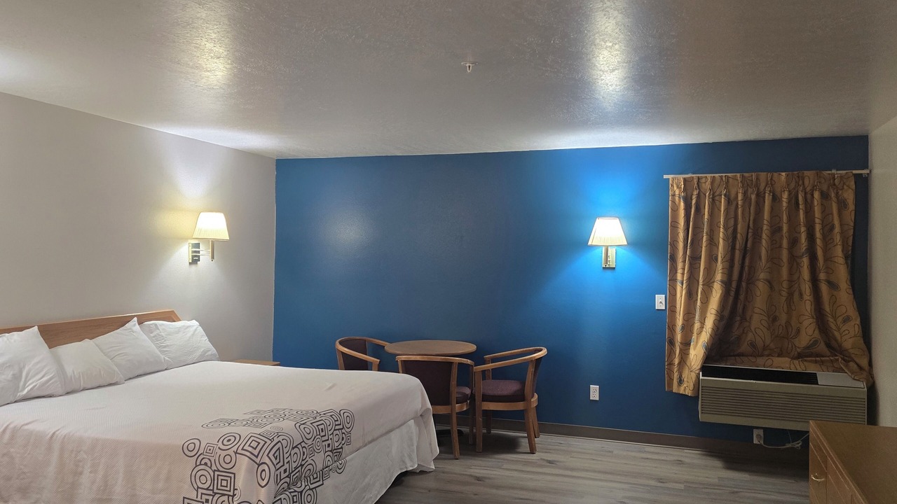 Photo of Bedroom in Nephi