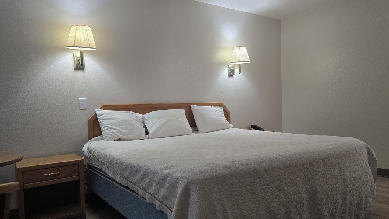 Photo of Bedroom in Nephi
