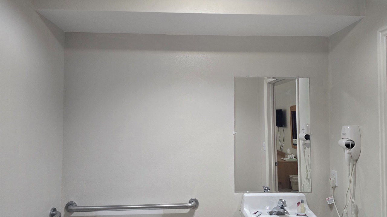 Photo of Bathroom in Nephi