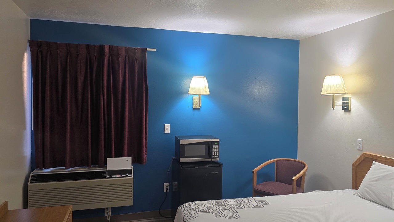 Photo of Bedroom in Nephi