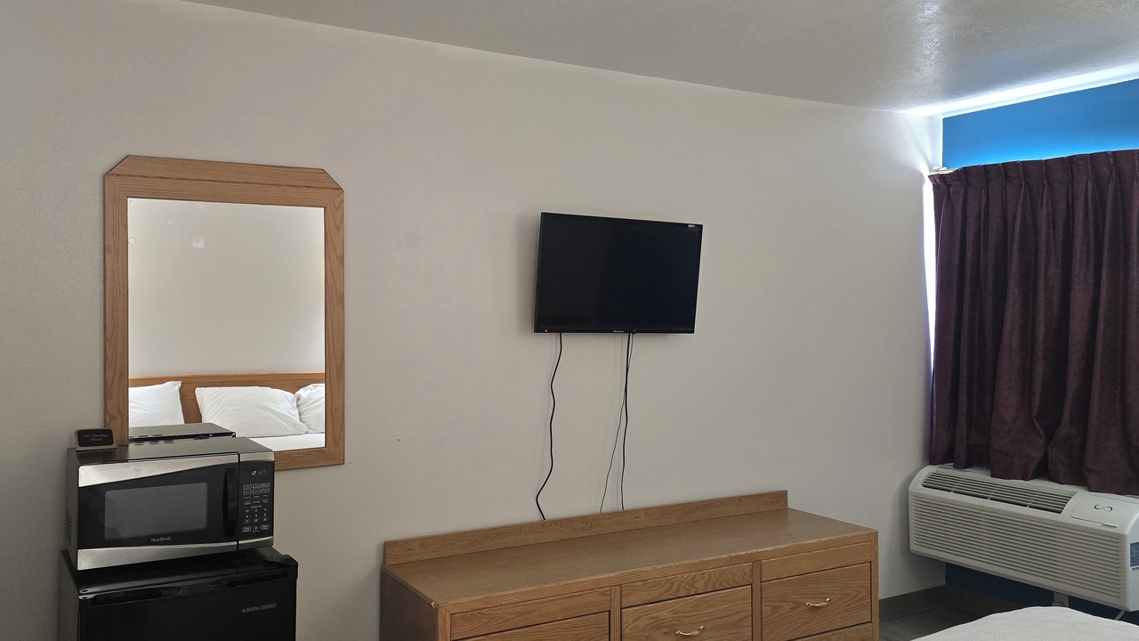 Photo of Bedroom in Nephi
