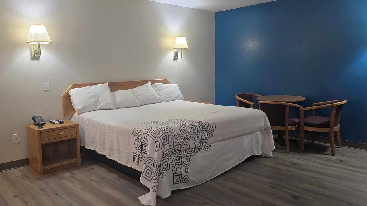 Photo of Bedroom in Nephi