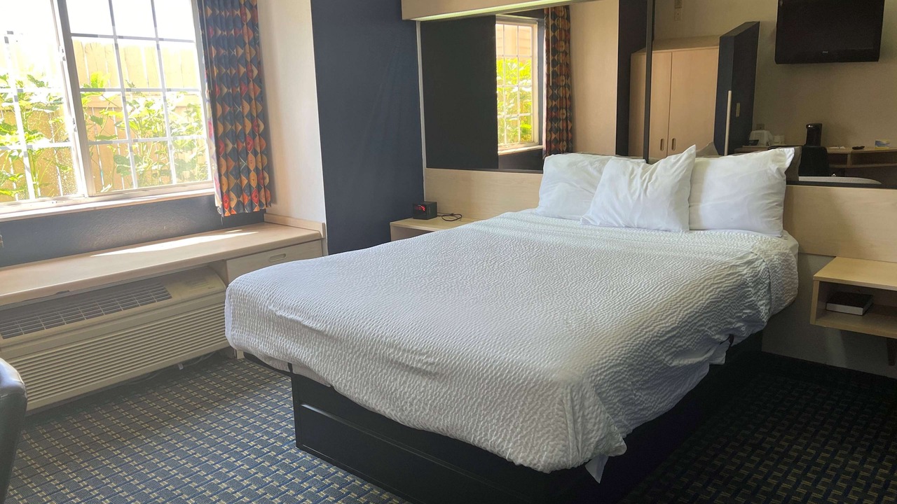 Photo of Bedroom in Hutchinson