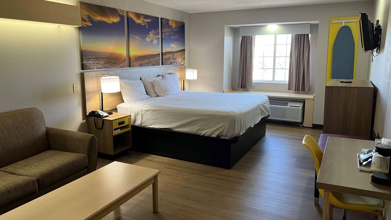 Photo of Bedroom in Hutchinson
