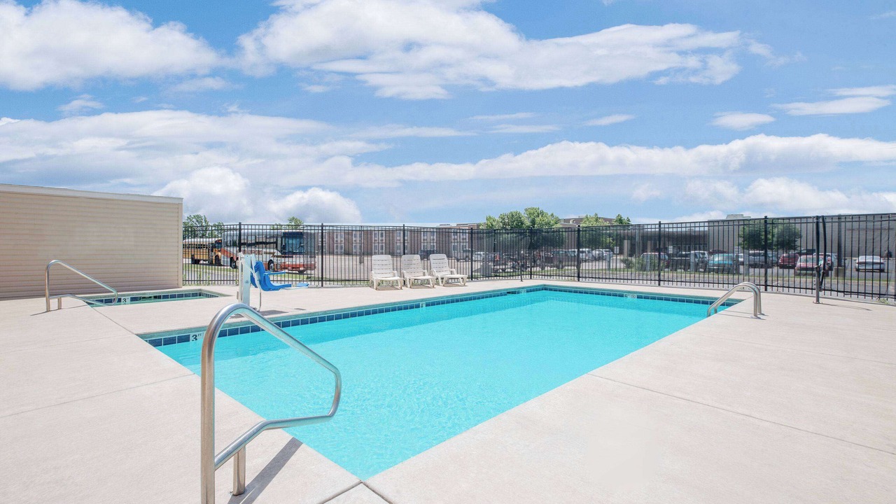 Photo of Outdoor in Hutchinson