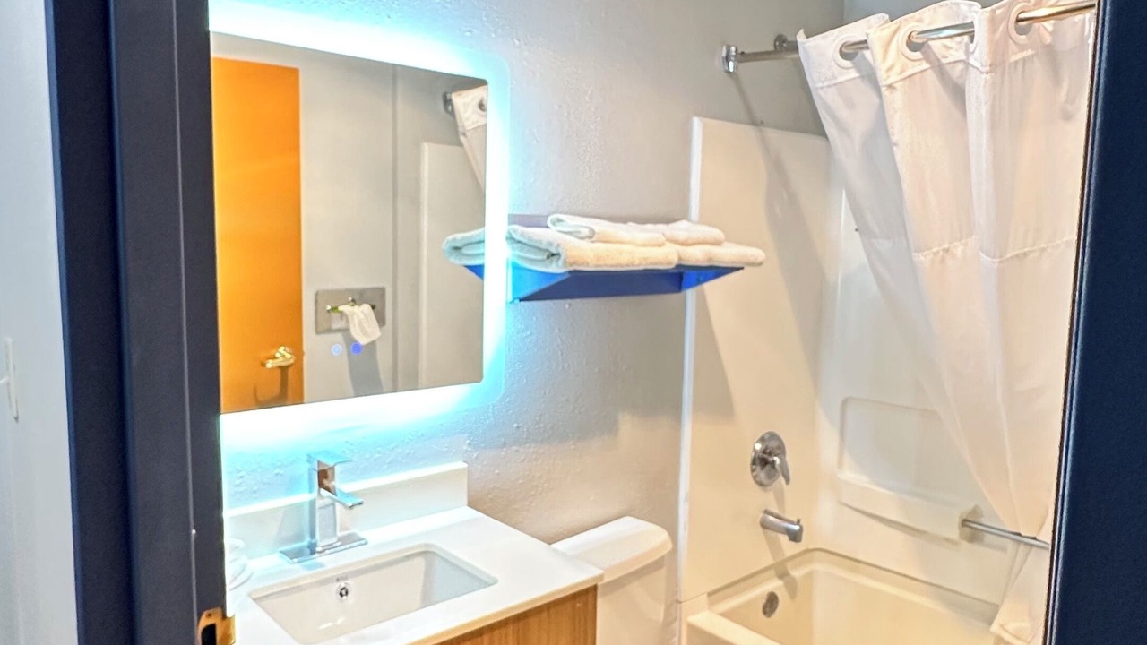 Photo of Bathroom in Allison