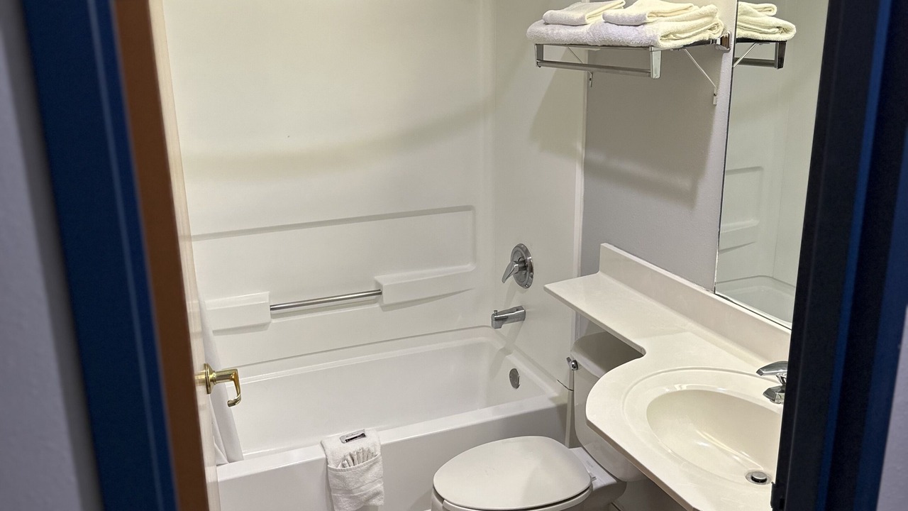 Photo of Bathroom in Allison