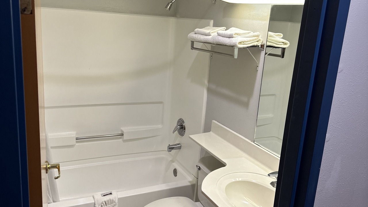 Photo of Bathroom in Allison