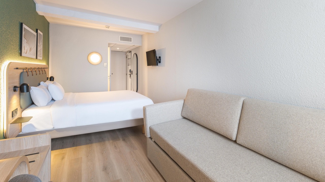 Photo of Bedroom in Bagnolet