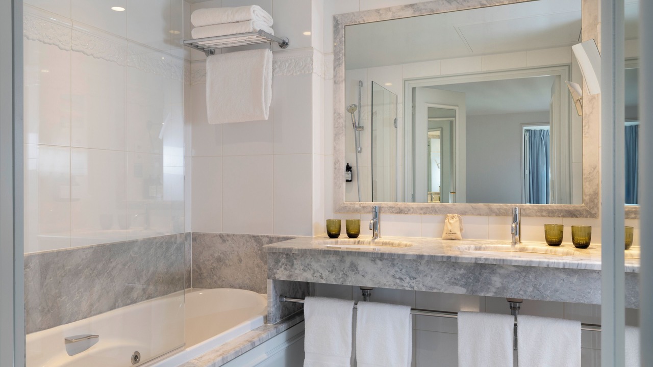 Photo of Bathroom in Madeleine