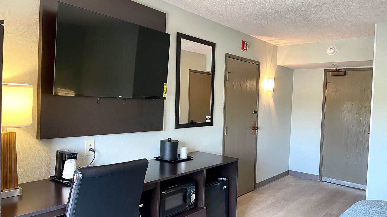 Photo of Others in Salisbury