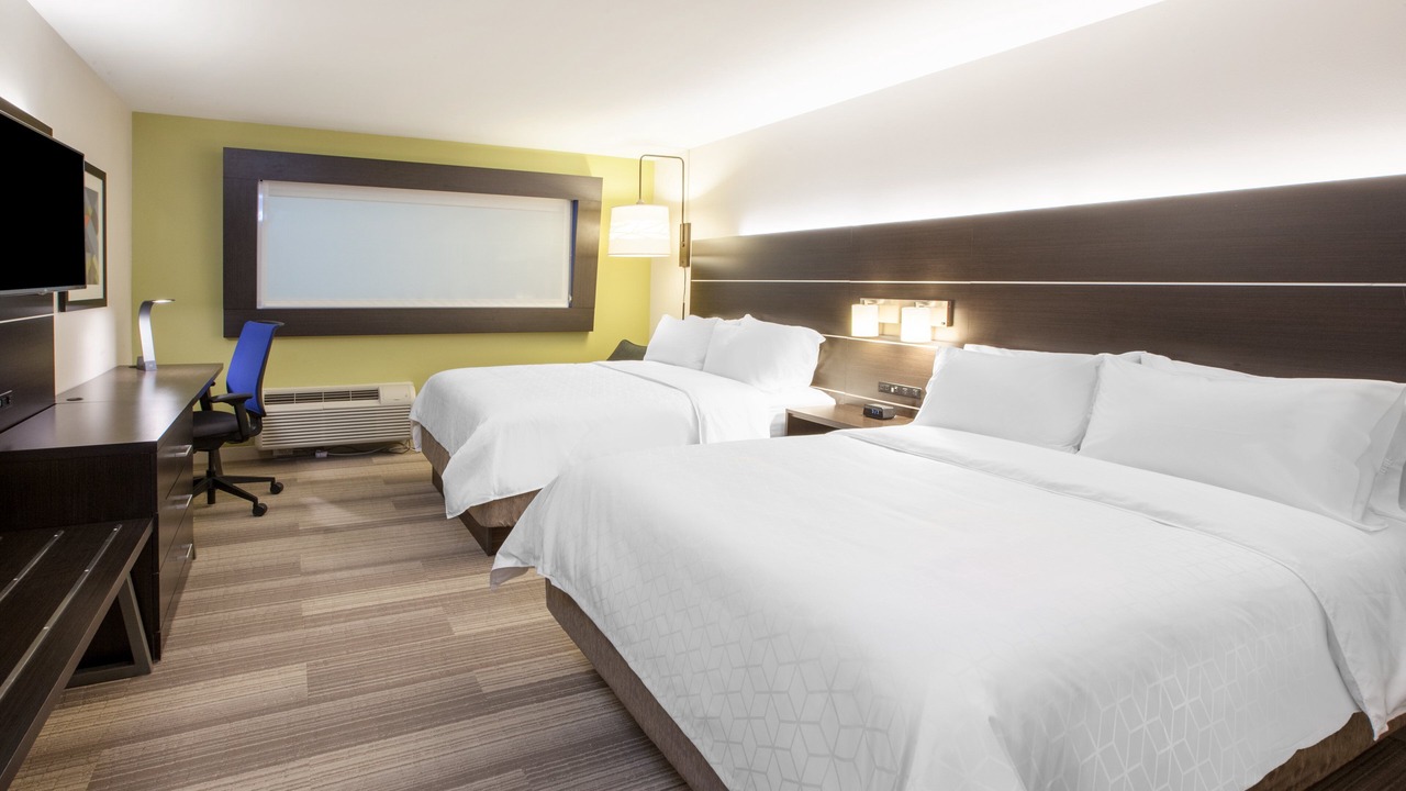Photo of Bedroom in Raton