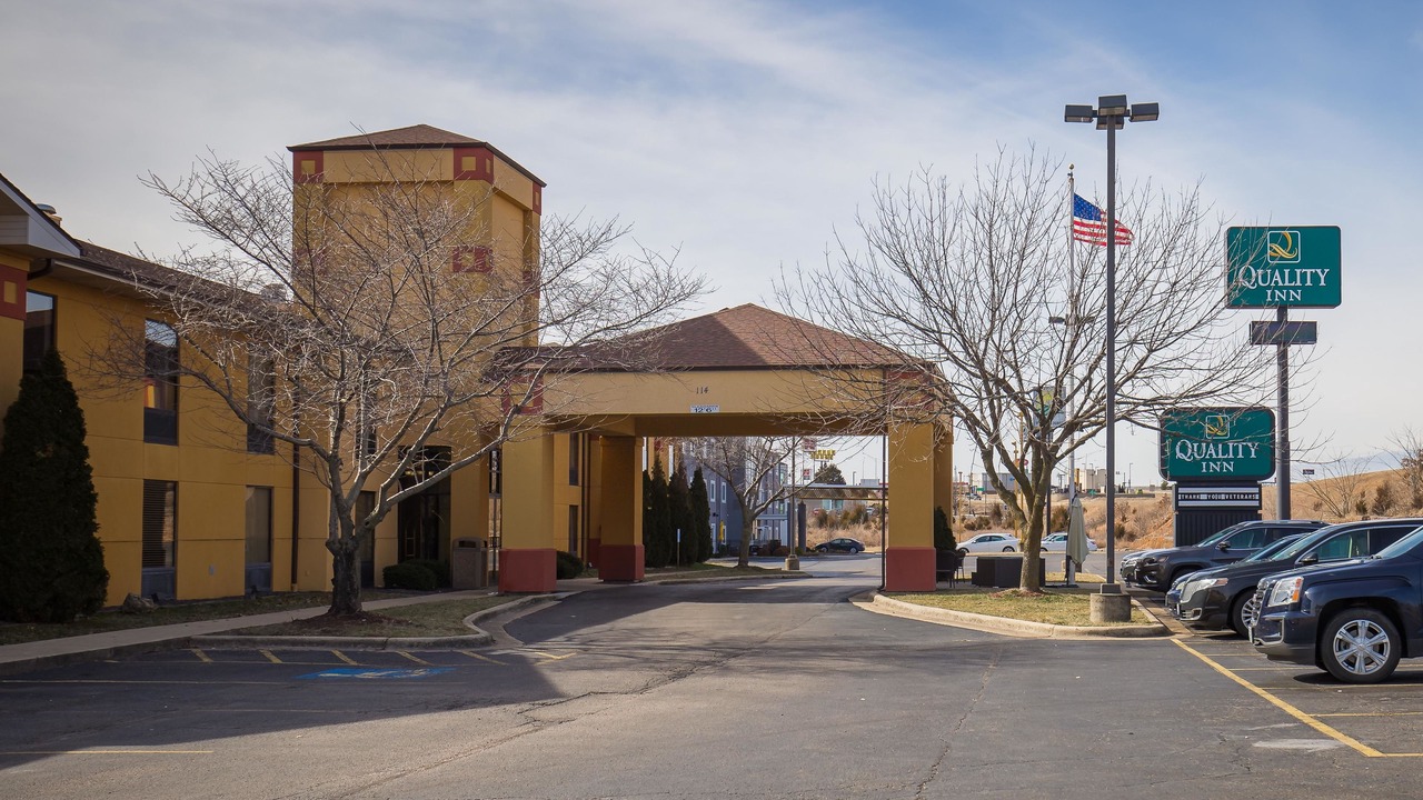 Photo of Outdoor in St. Robert