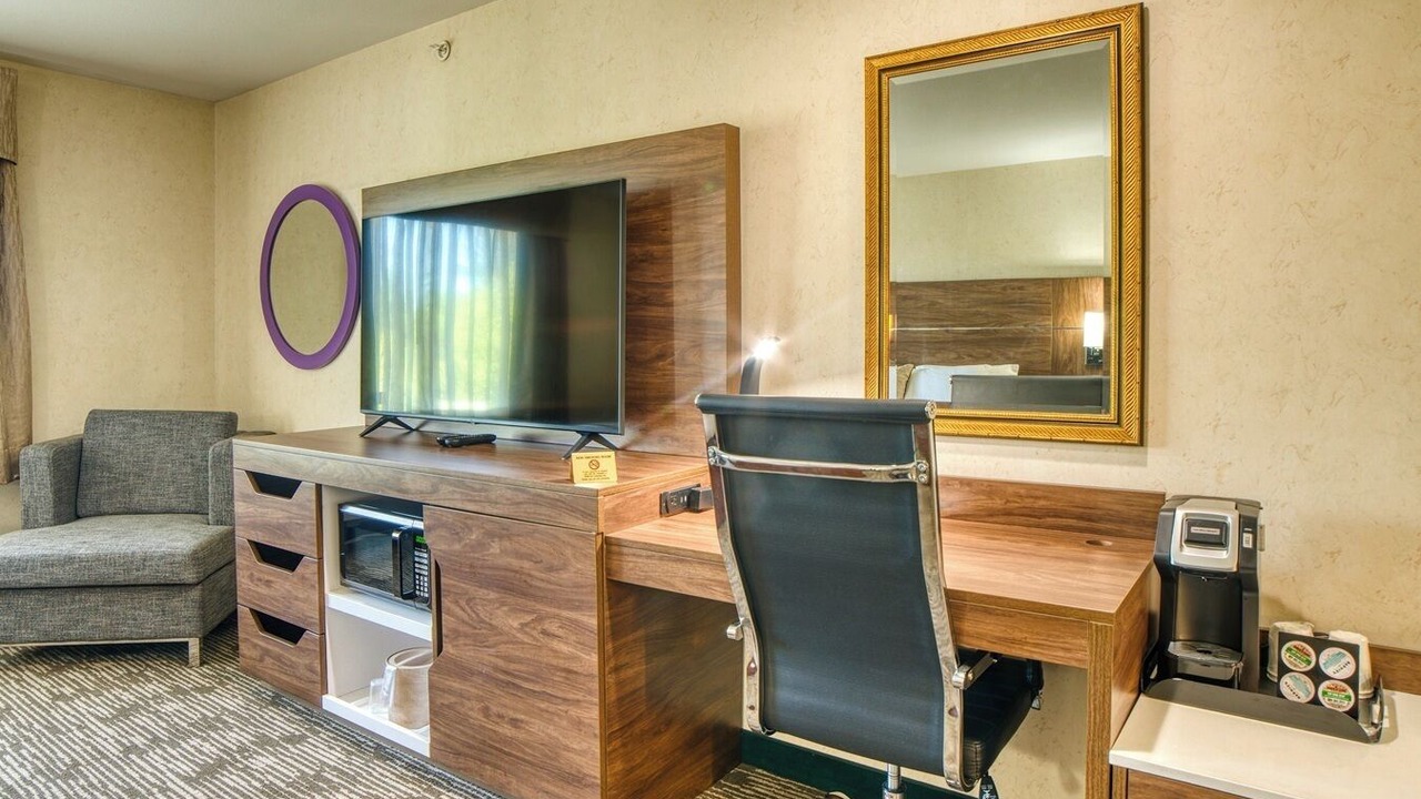 Photo of Others in Monroe