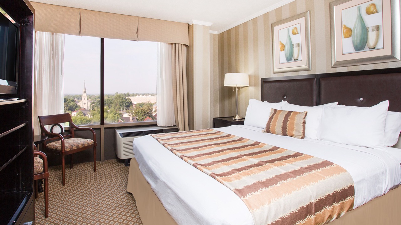 Photo of Bedroom in Downtown