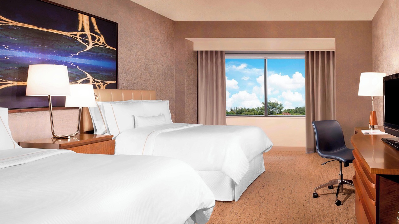 Photo of Bedroom in Park Central