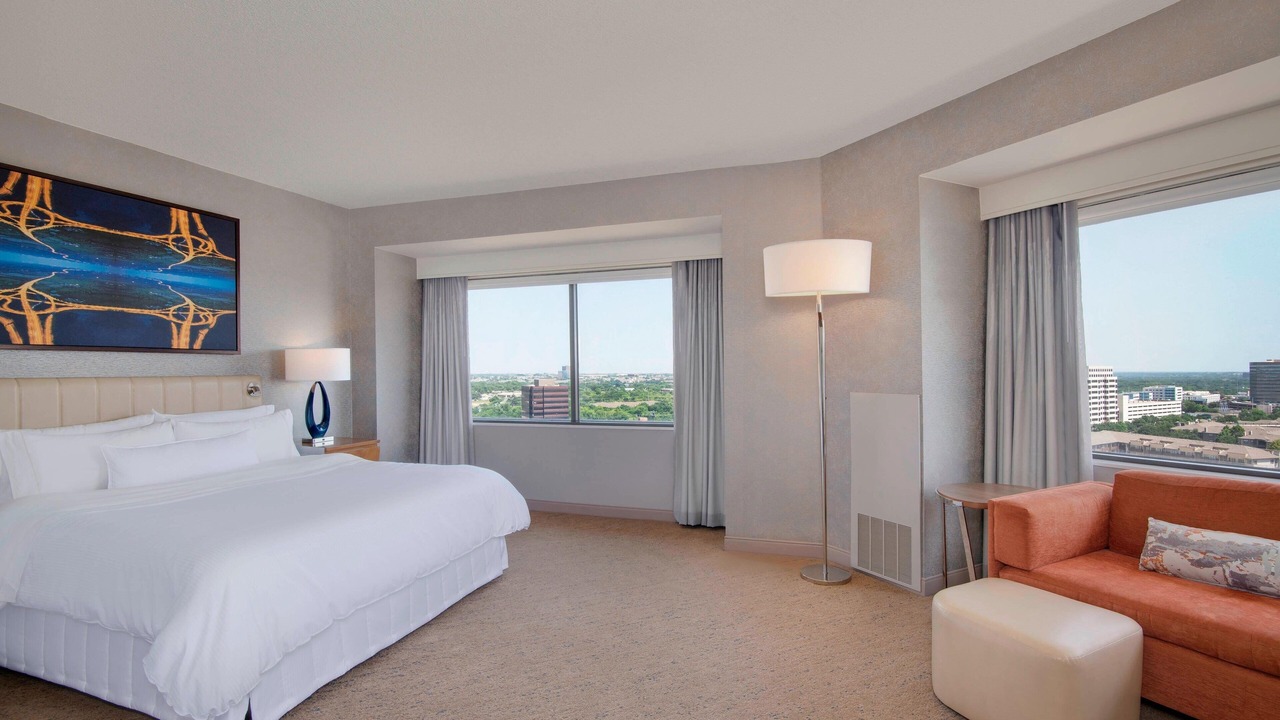 Photo of Bedroom in Park Central