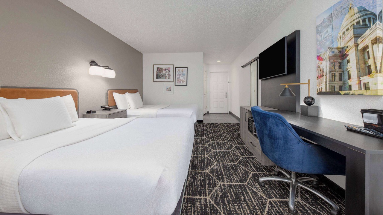 Photo of Bedroom in El Dorado