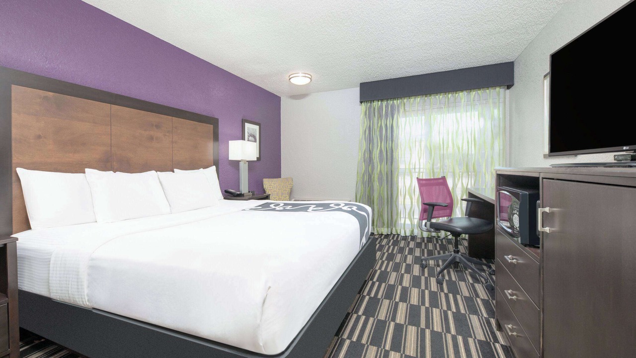 Photo of Bedroom in El Dorado