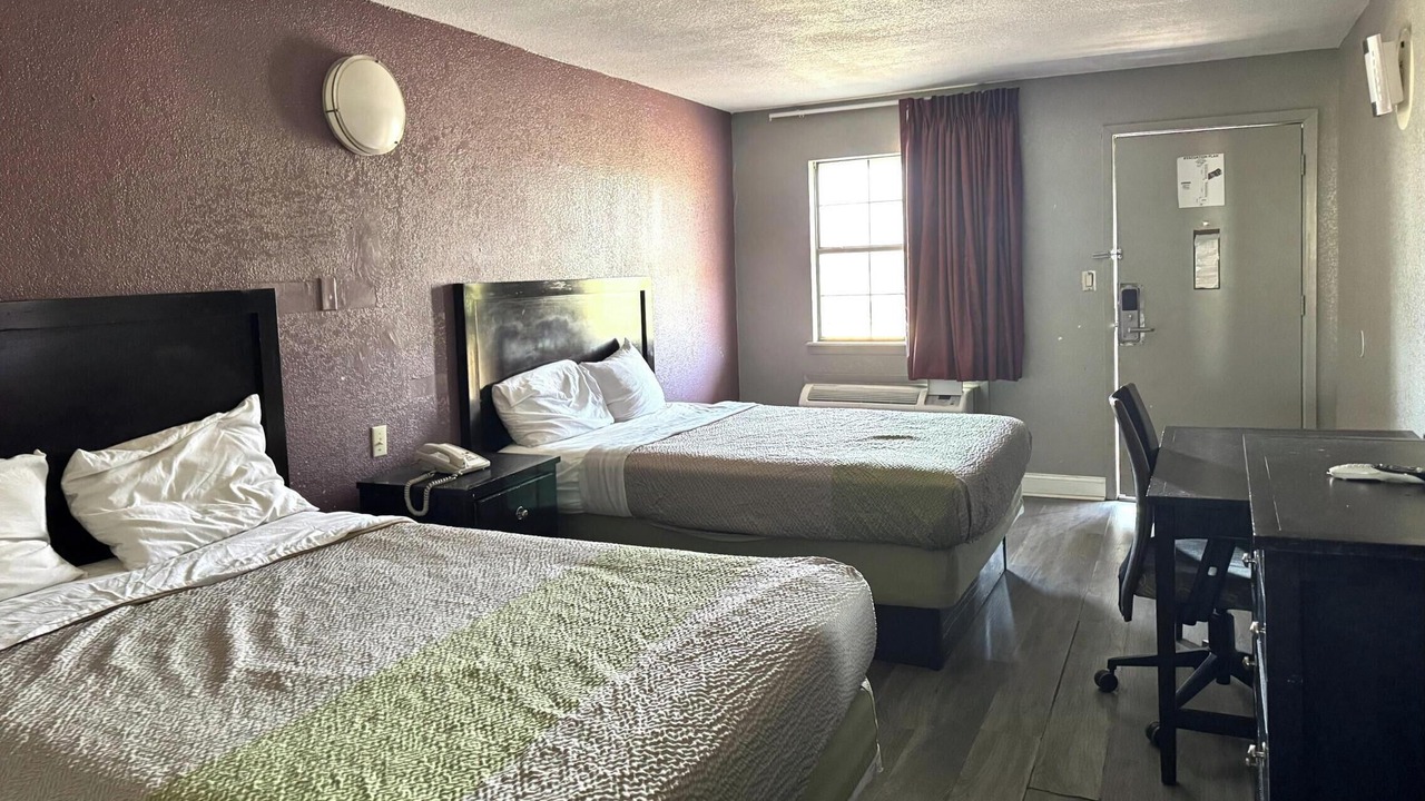 Photo of Bedroom in Forrest City