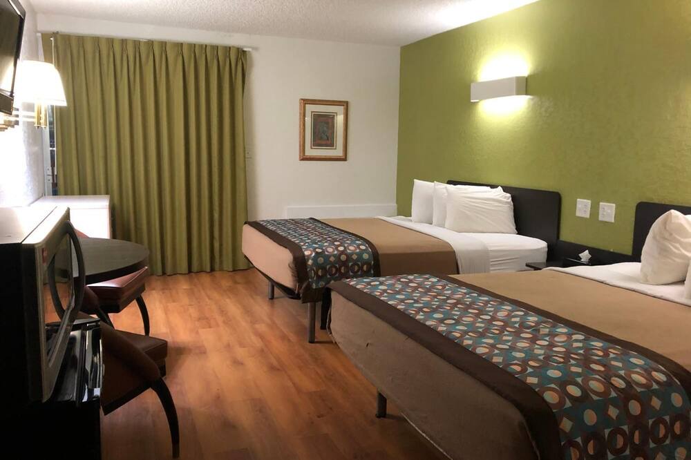 Photo of Bedroom in Scottsbluff