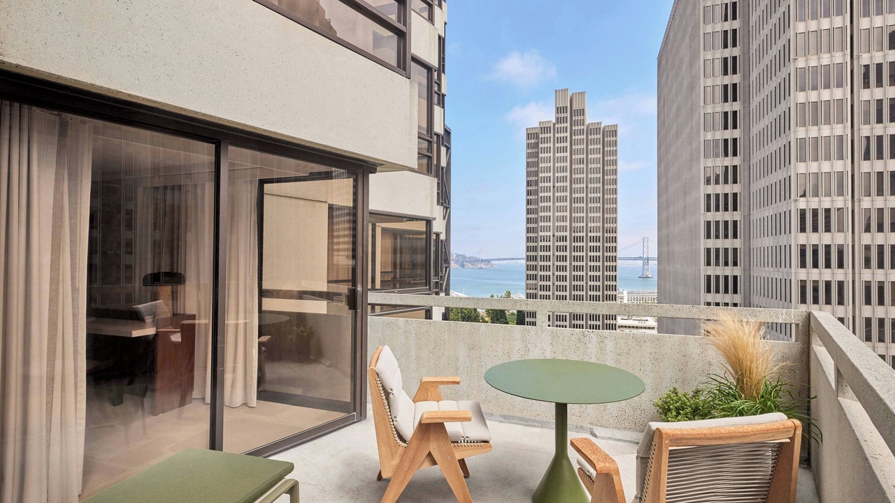 Photo of Bedroom in Financial District