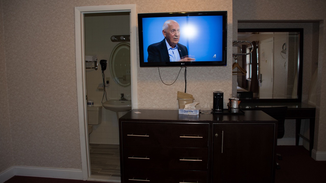 Photo of Bedroom in Wall Township