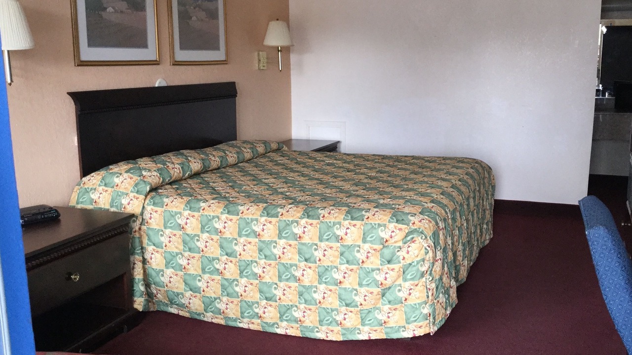 Photo of Bedroom in Hampton