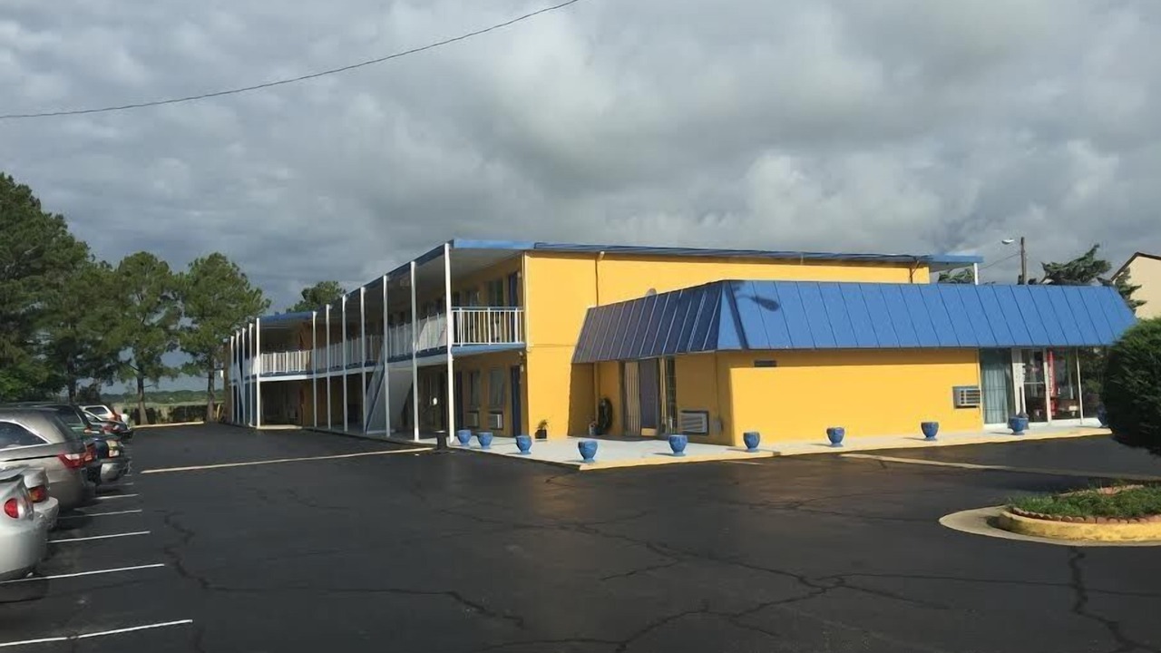 Photo of Outdoor in Hampton