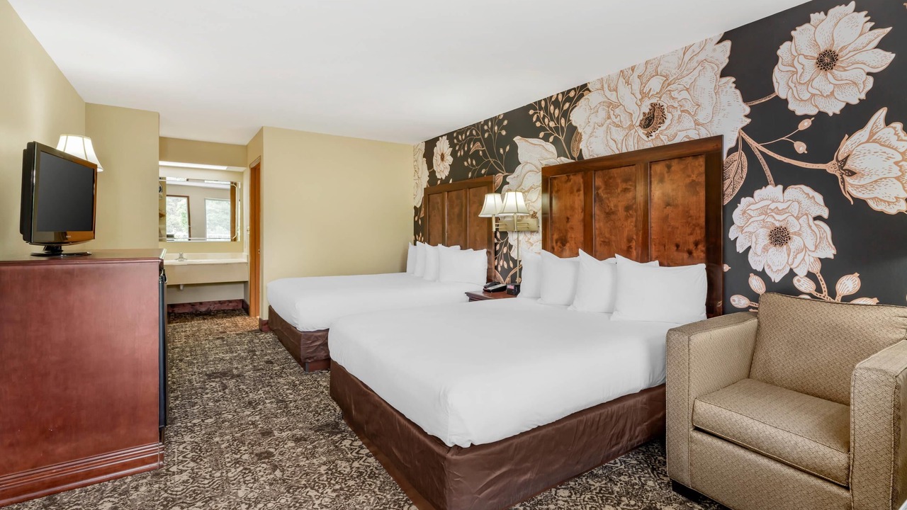 Photo of Bedroom in Eureka Springs