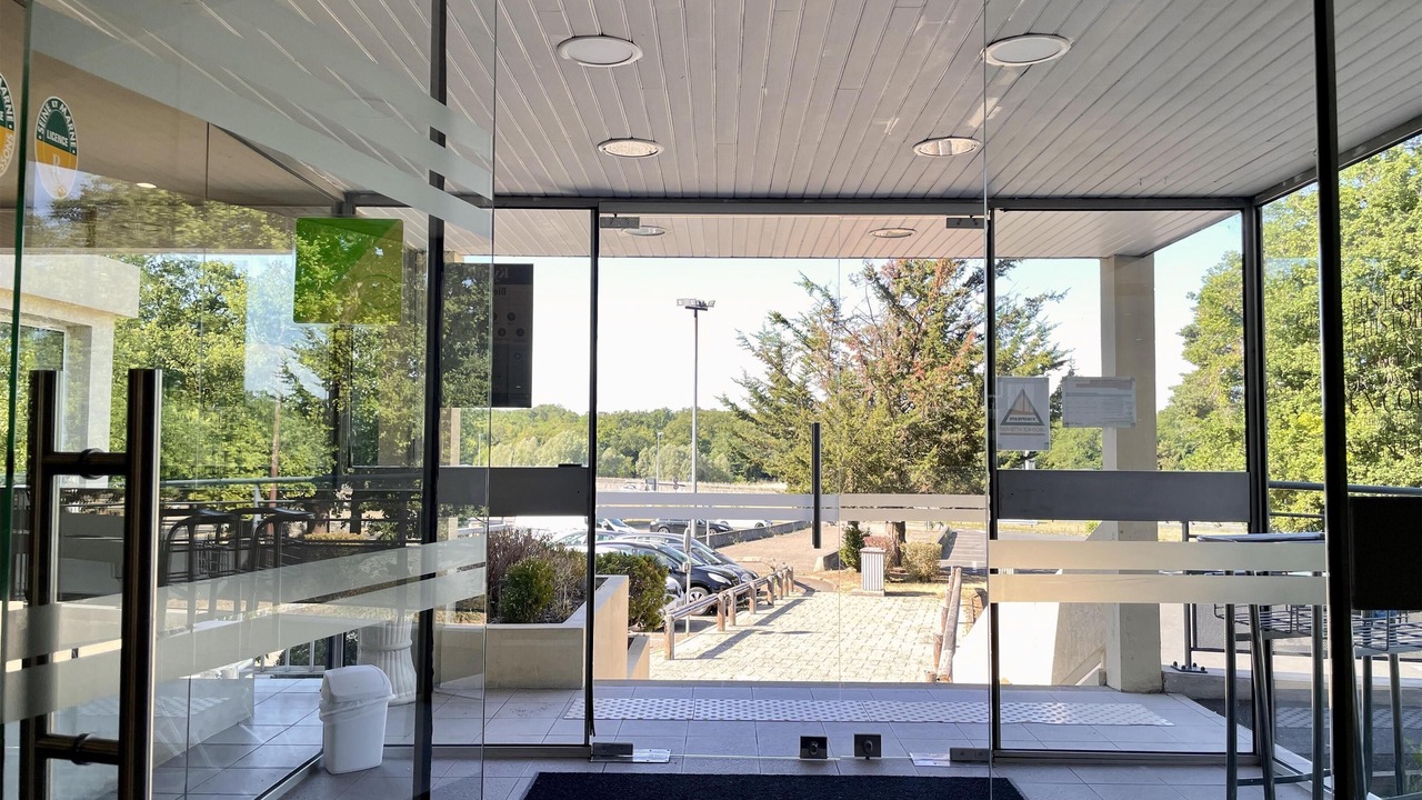 Photo of Others in Nemours