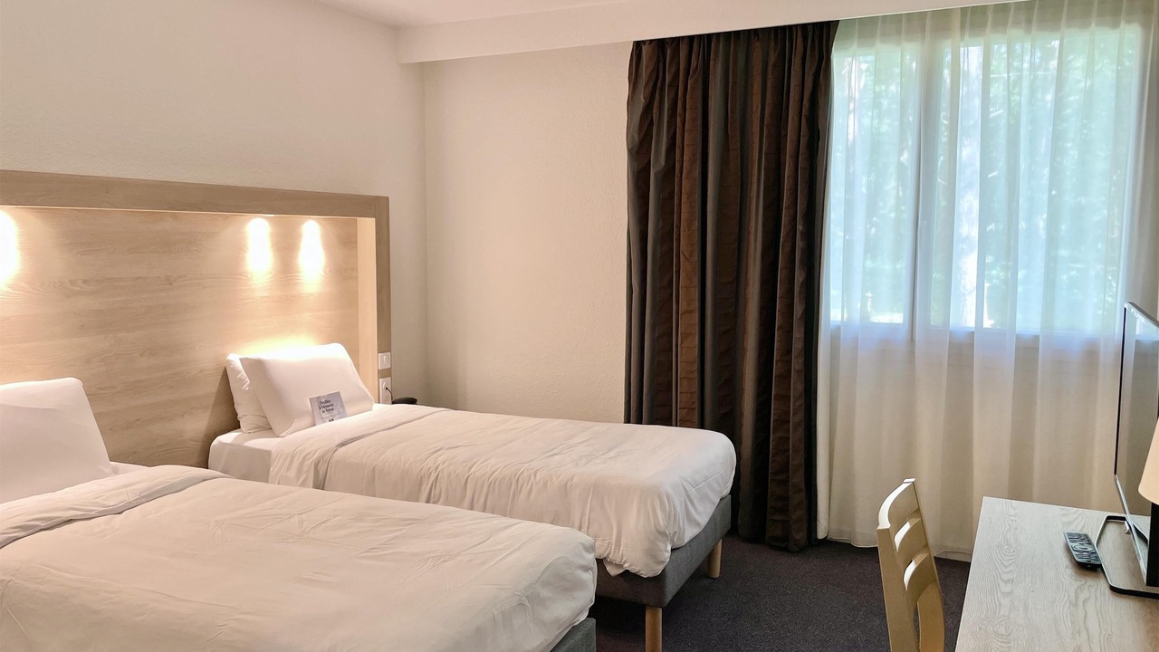 Photo of Bedroom in Nemours