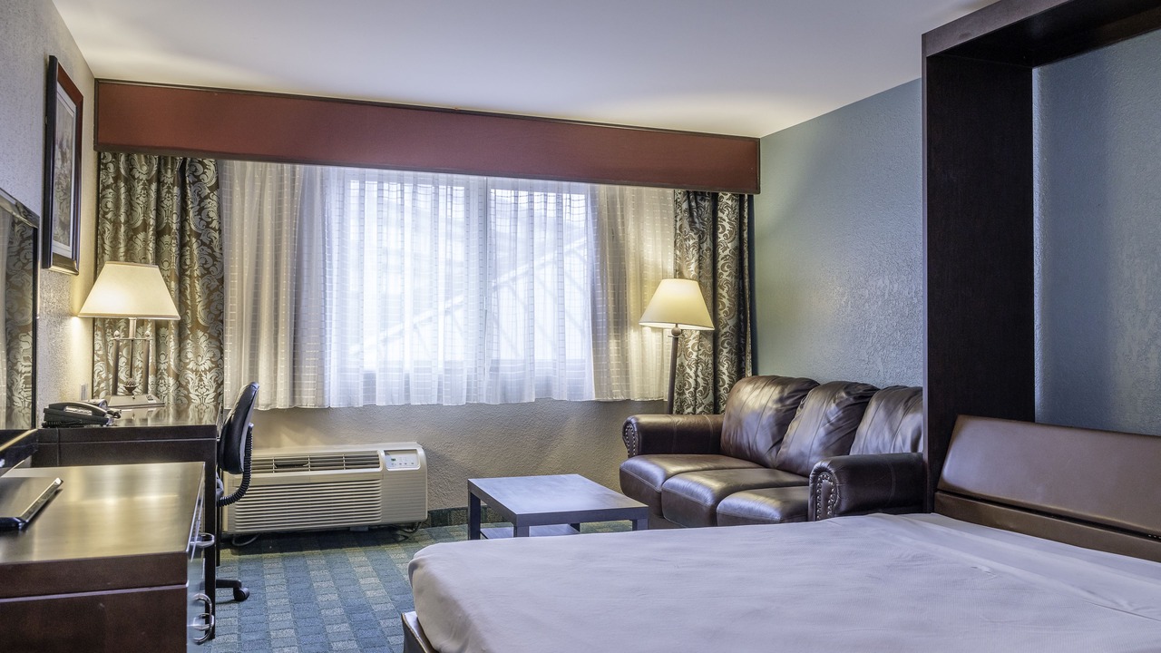 Photo of Bedroom in Lansing