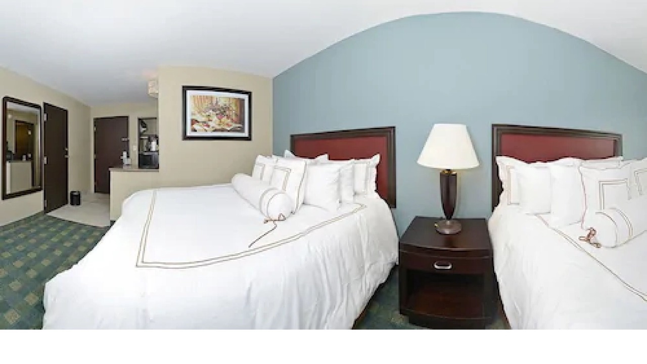 Photo of Bedroom in Lansing