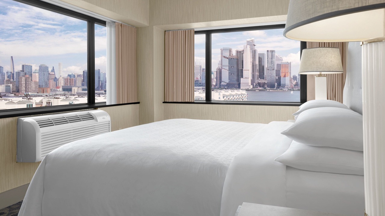 Photo of Bedroom in Weehawken