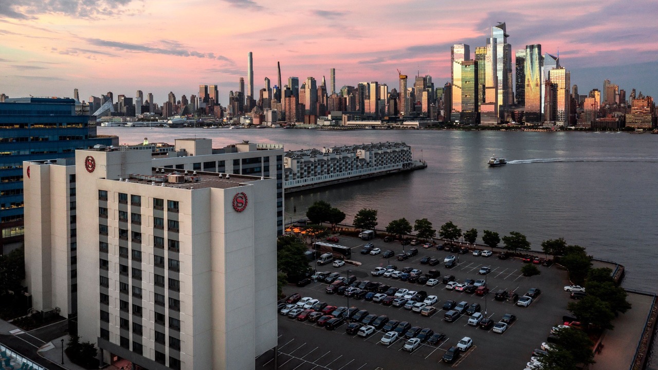 Photo of Others in Weehawken