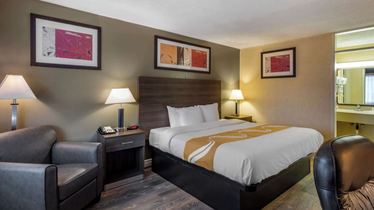 Photo of Bedroom in Barstow