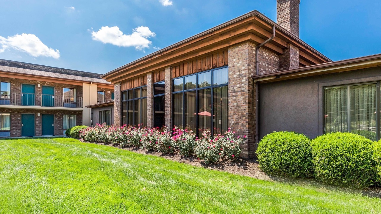 Photo of Buildings in Easton