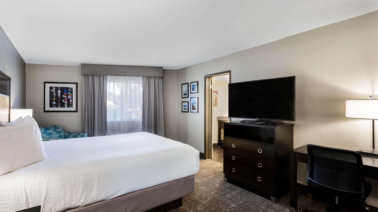 Photo of Bedroom in Pacific Beach