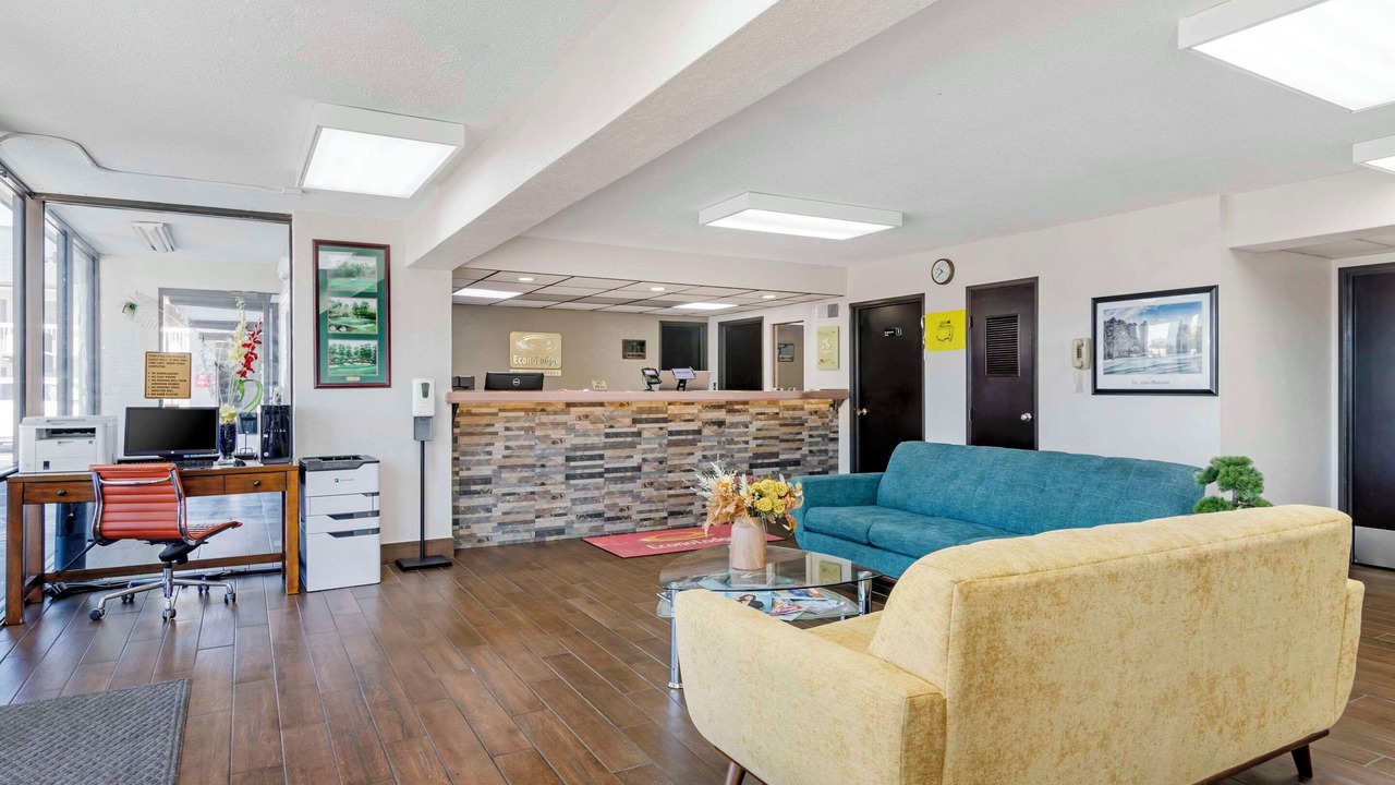 Photo of Others in Augusta