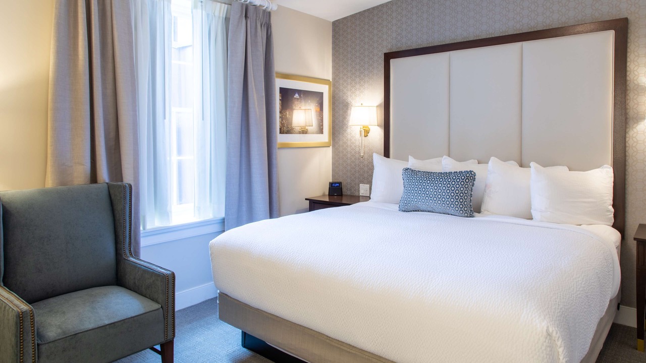Photo of Bedroom in Center City East