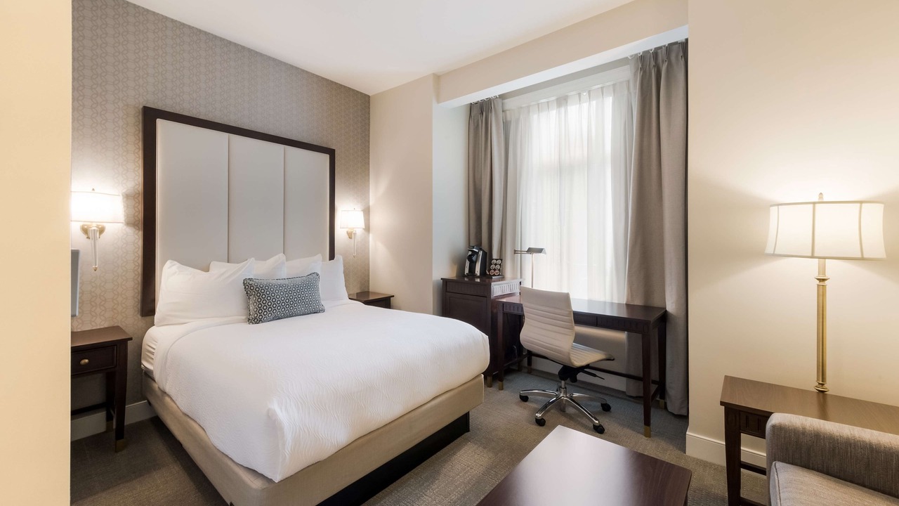 Photo of Bedroom in Center City East