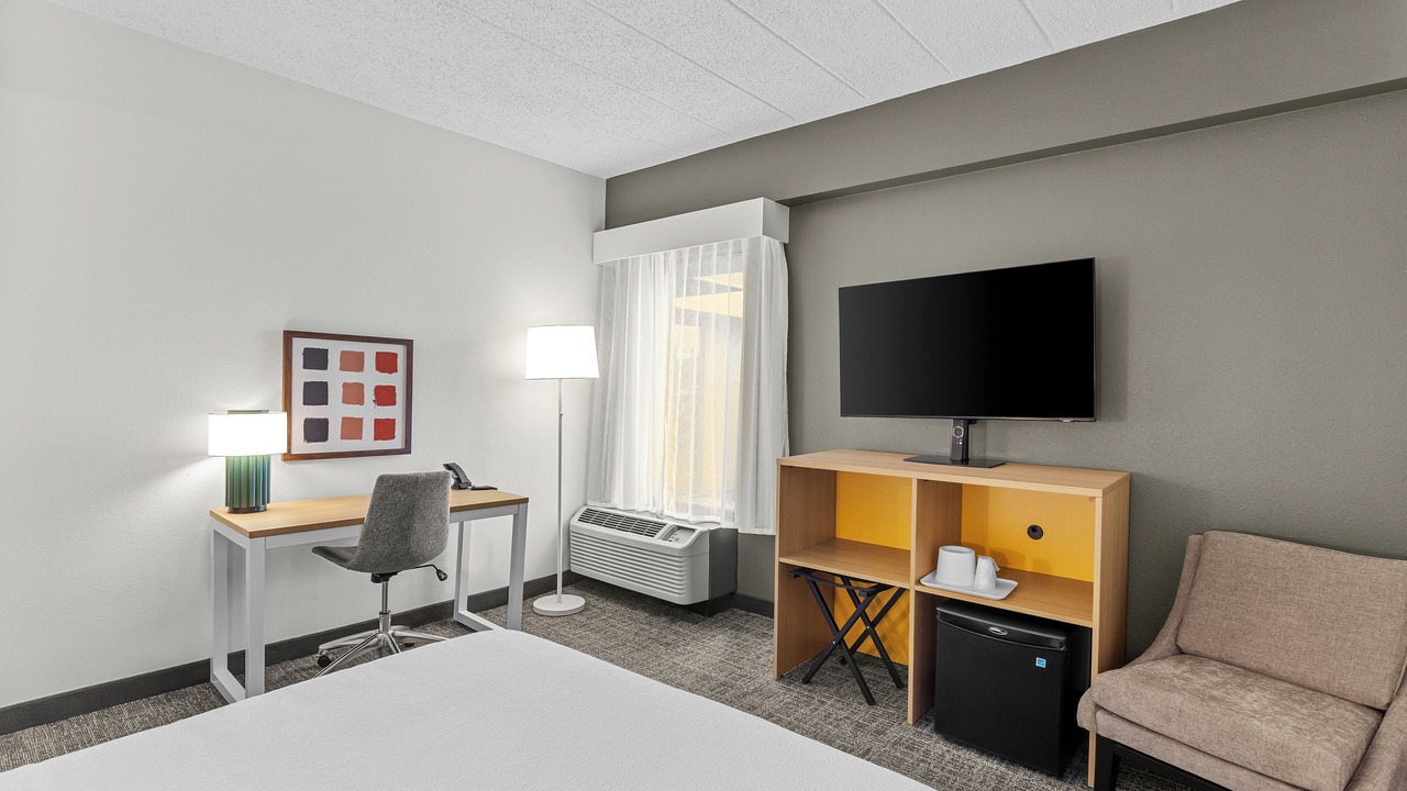 Photo of Others in Des Plaines