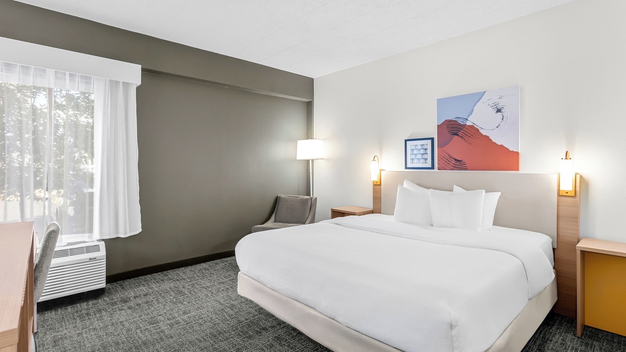 Photo of Bedroom in Des Plaines