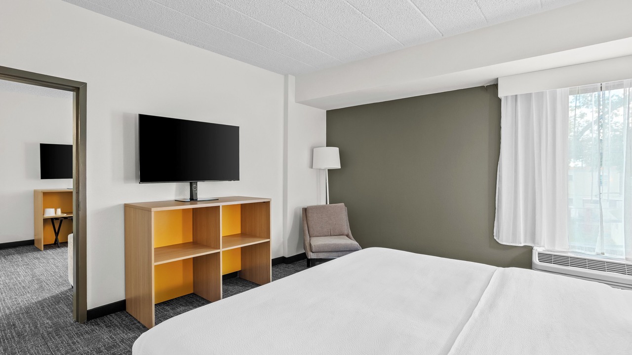 Photo of Others in Des Plaines