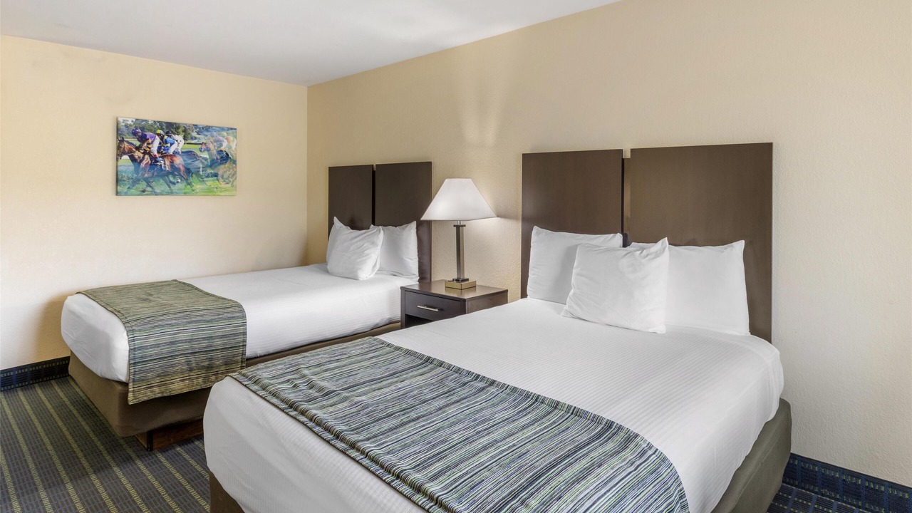 Photo of Bedroom in Frankfort