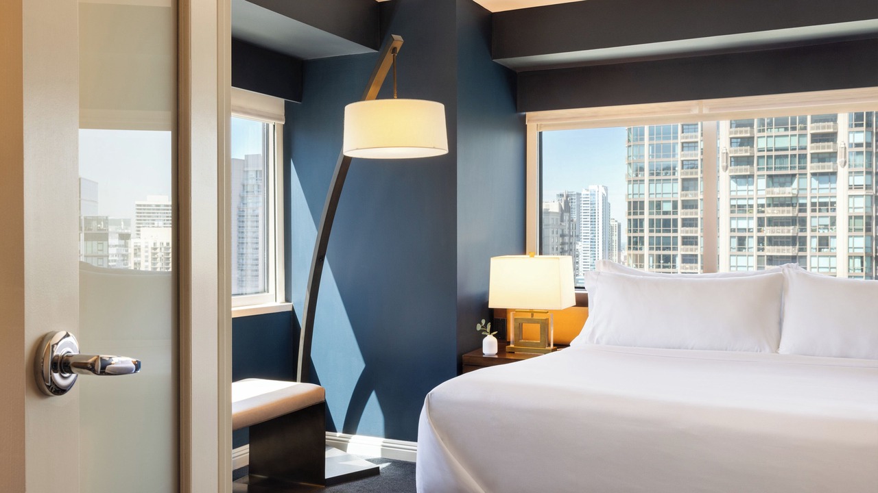Photo of Bedroom in Near North Side