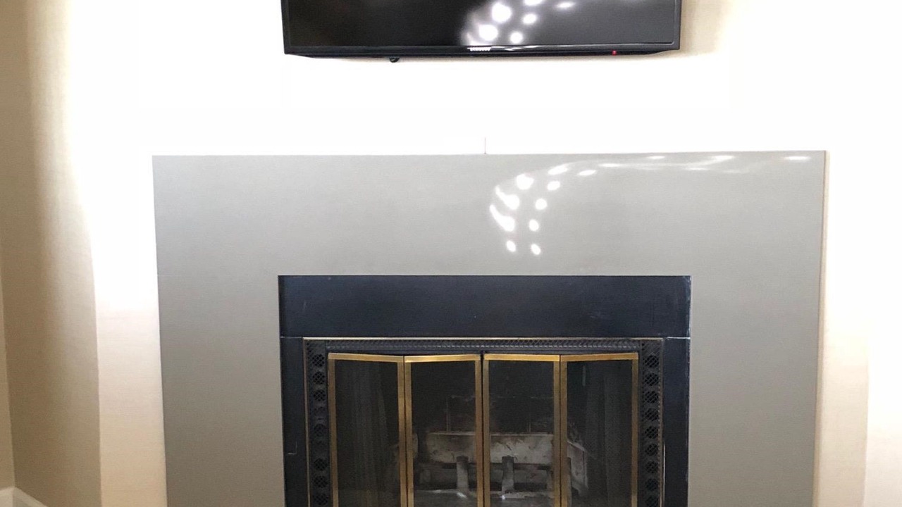 Photo of Livingroom in Cupertino